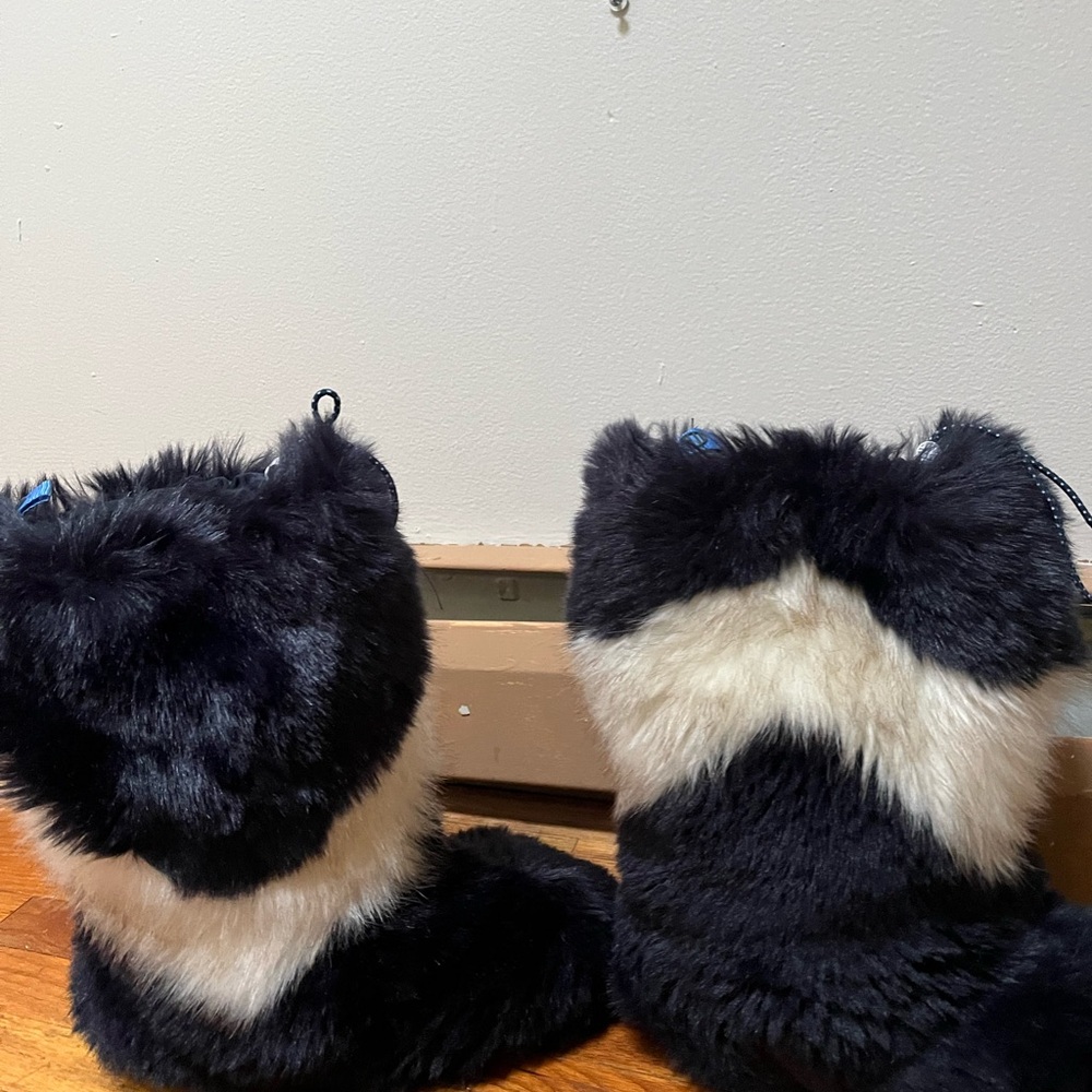 Tory Burch Snow Boots